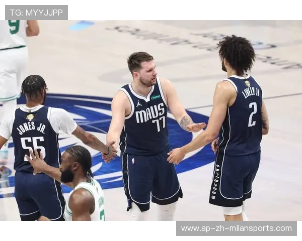 “NBA最伟大战役：2000年总决赛的经典要素”，2000年nba总决赛录像回放中文解说